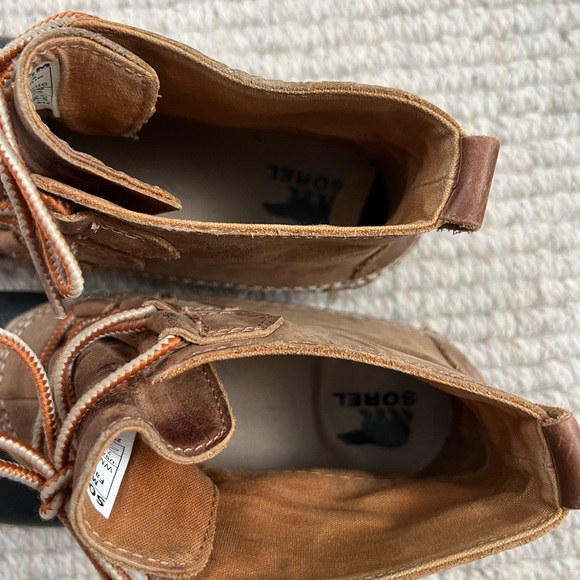 Sorel Leather Rain Snow Boots - Picture 4 of 6